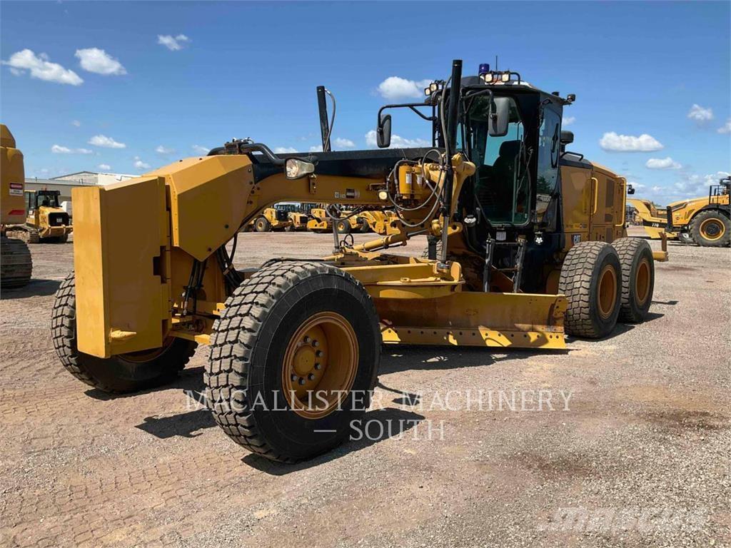 CAT 140M2 Motoniveladoras