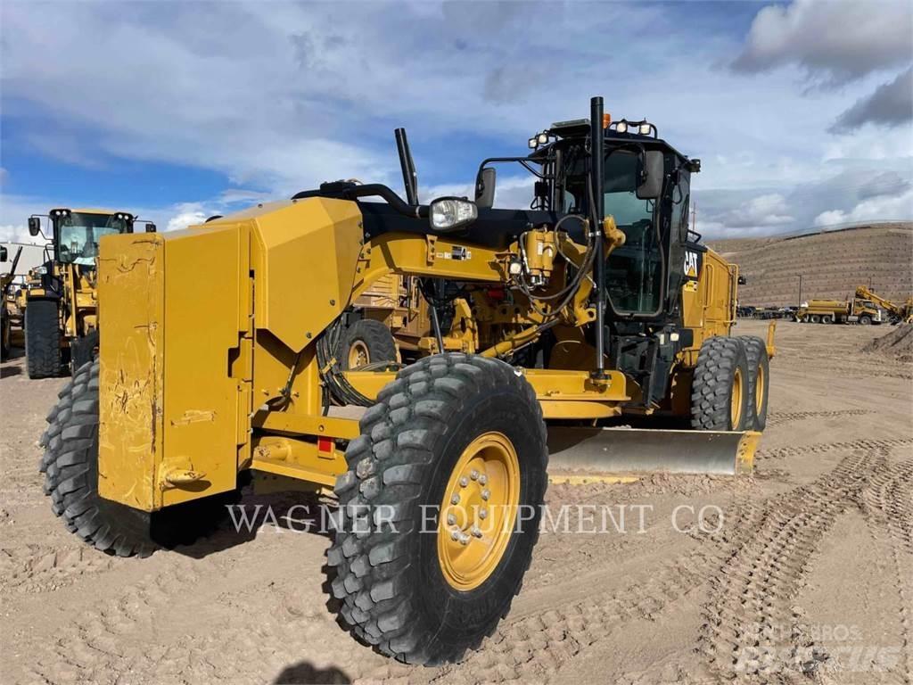 CAT 140M3 Motoniveladoras