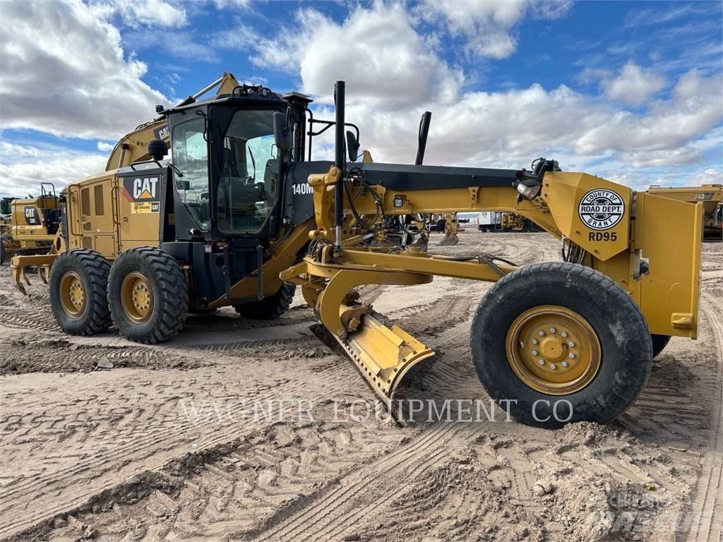CAT 140M3 Motoniveladoras