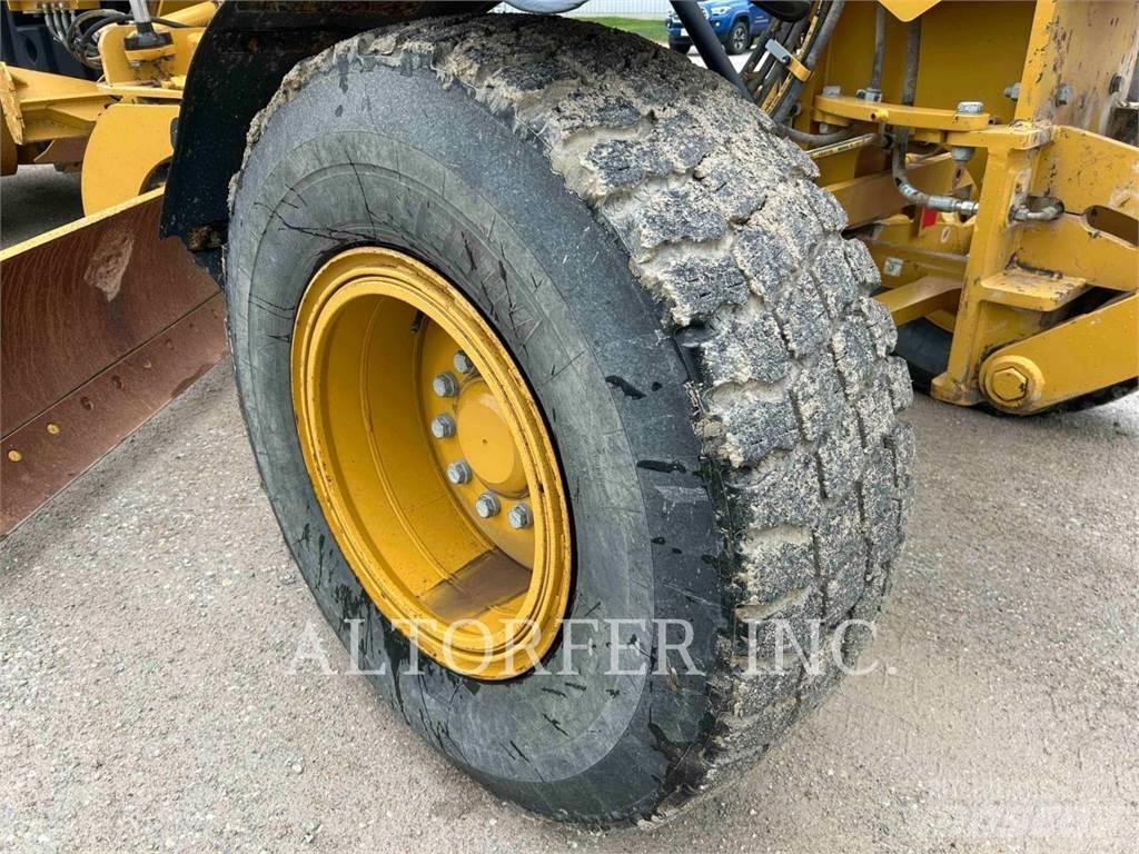 CAT 140M3 Motoniveladoras
