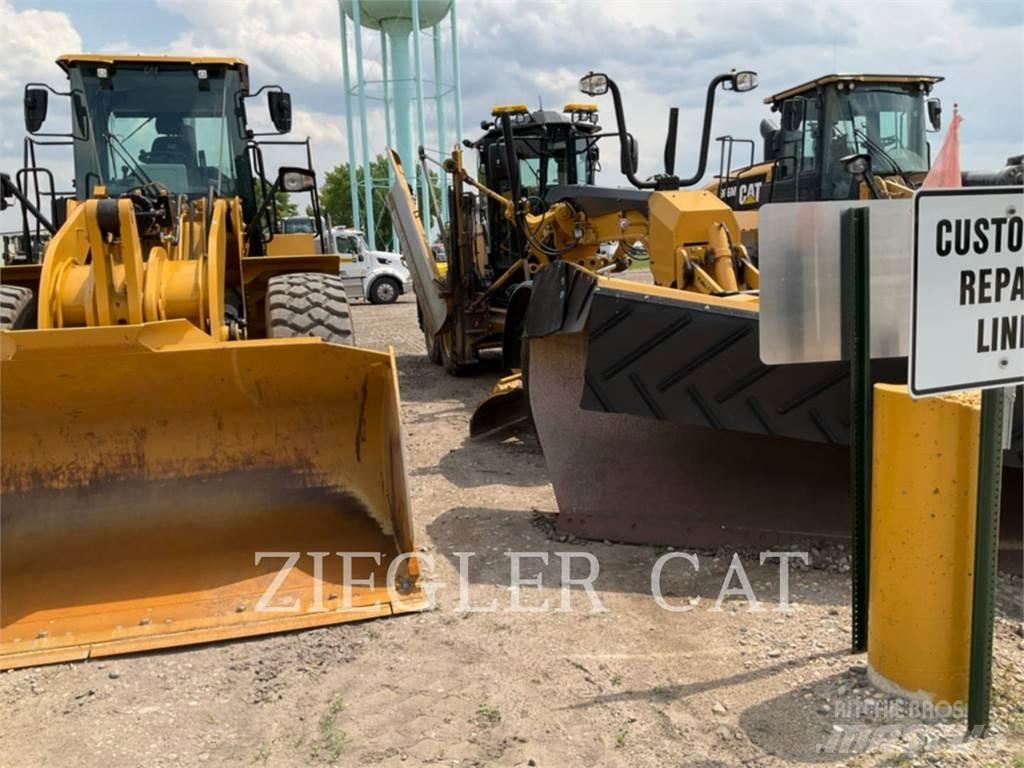 CAT 140M3 Motoniveladoras