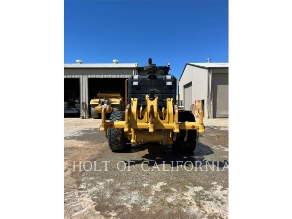 CAT 140M3 Motoniveladoras
