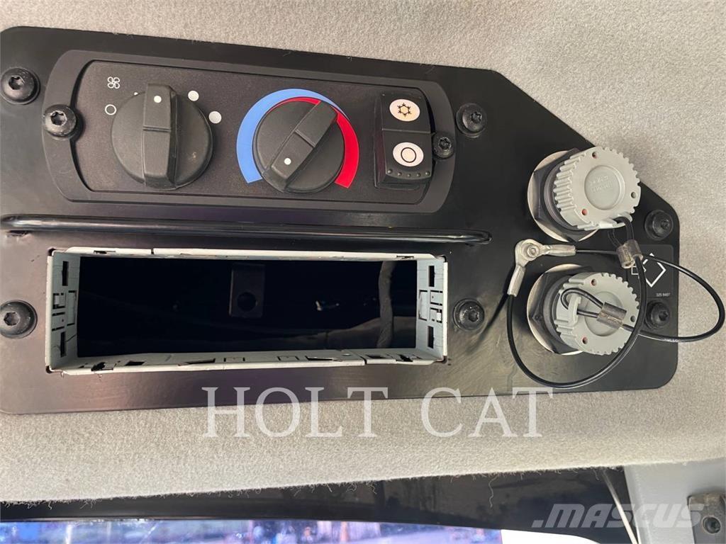 CAT 140M3 Motoniveladoras