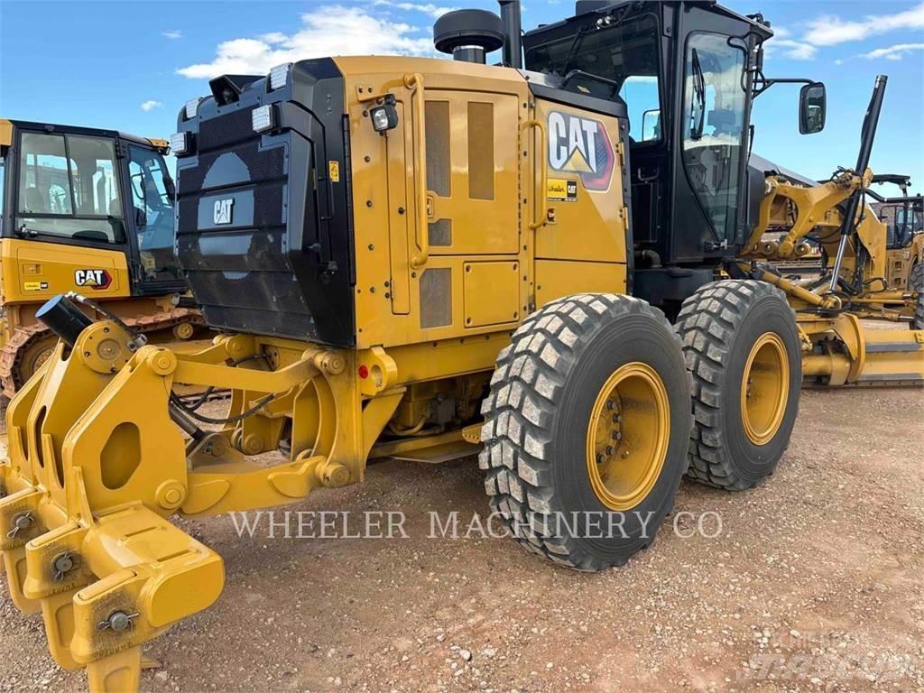 CAT 150 15 Motoniveladoras