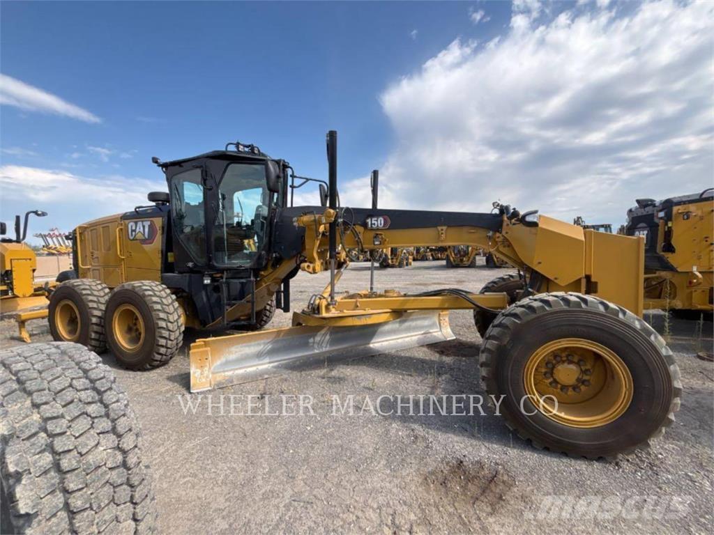 CAT 150 15 Motoniveladoras