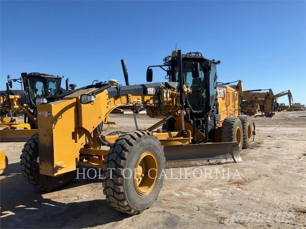 CAT 150 3D Motoniveladoras