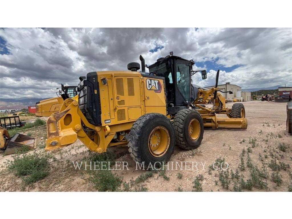 CAT 150 AWD Motoniveladoras