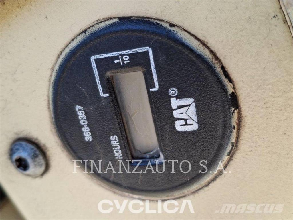 CAT 160H Motoniveladoras