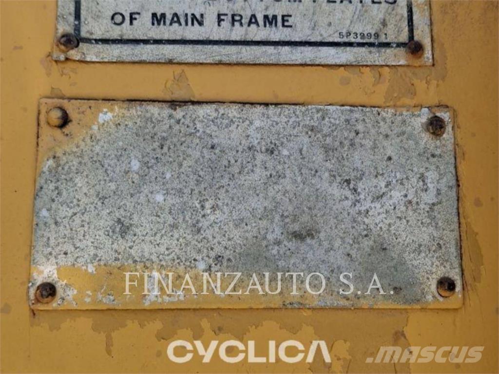 CAT 16G Motoniveladoras