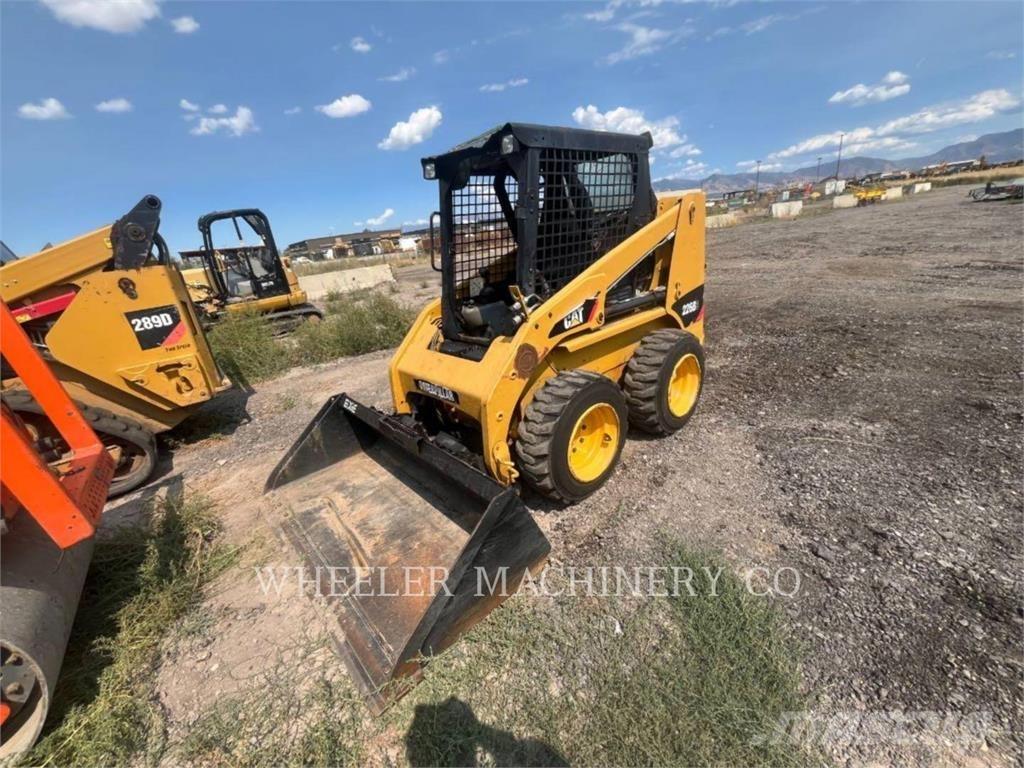 CAT 226B3 C3 Carregadoras de direcção deslizante