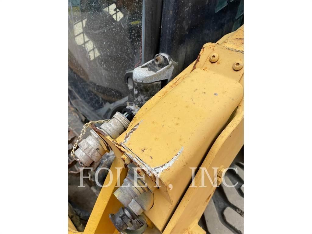 CAT 226D Carregadoras de direcção deslizante