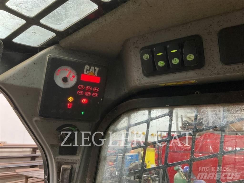 CAT 226D Carregadoras de direcção deslizante
