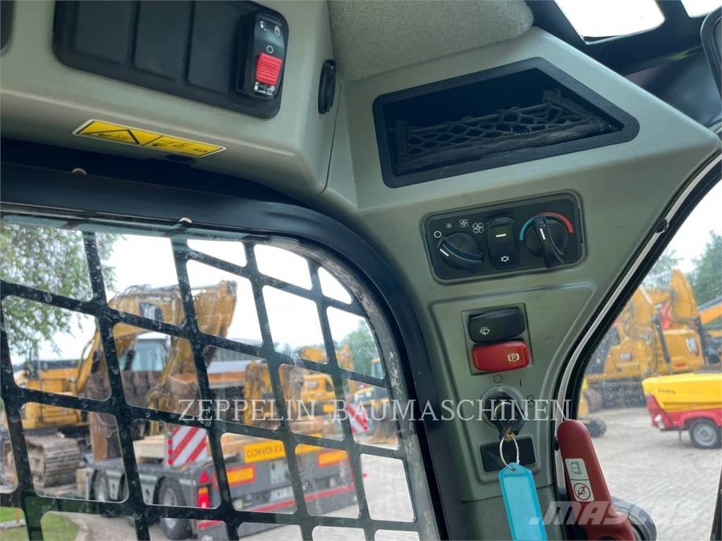 CAT 226D Carregadoras de direcção deslizante