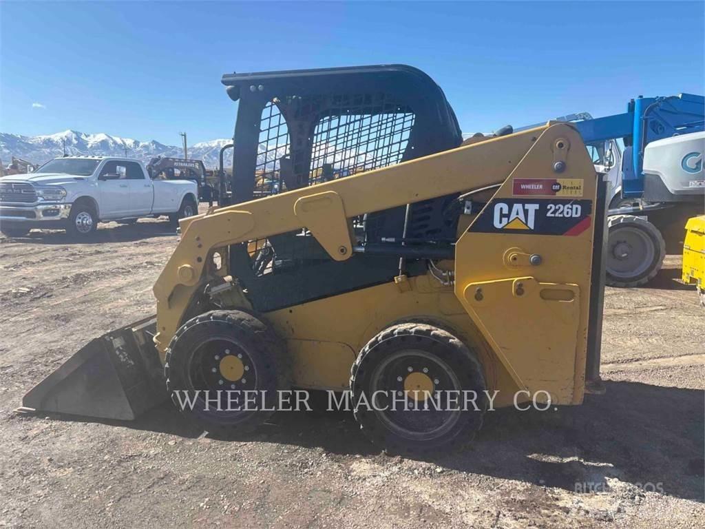 CAT 226D C1-H2 Carregadoras de direcção deslizante