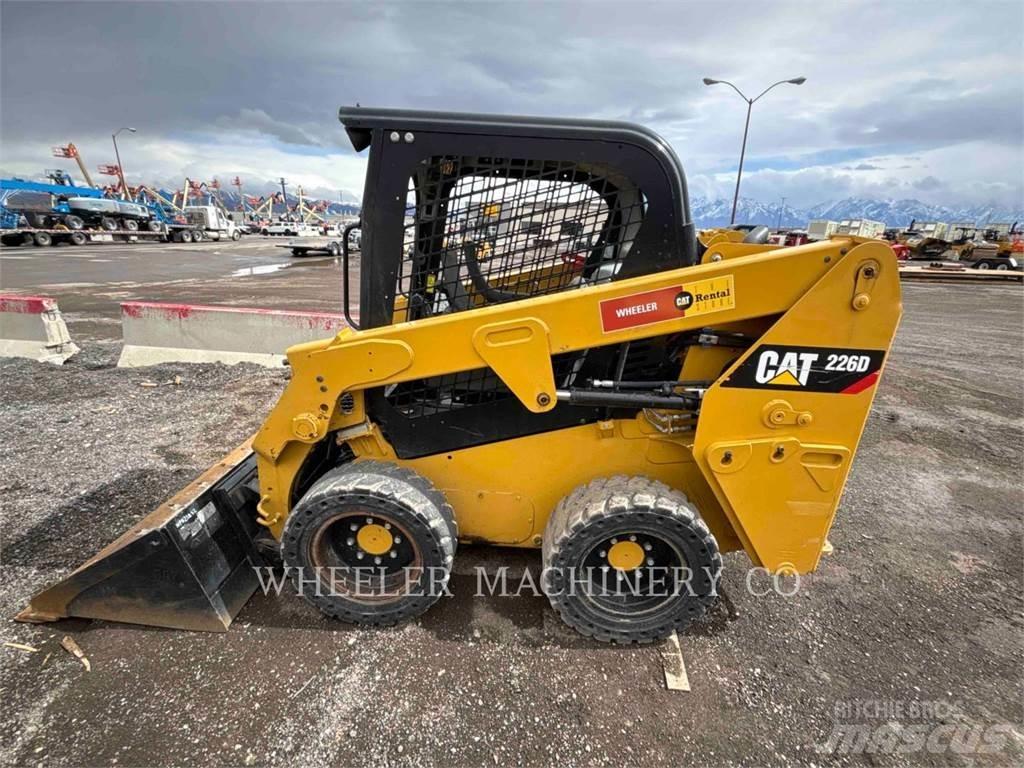 CAT 226D C1-H2 Carregadoras de direcção deslizante