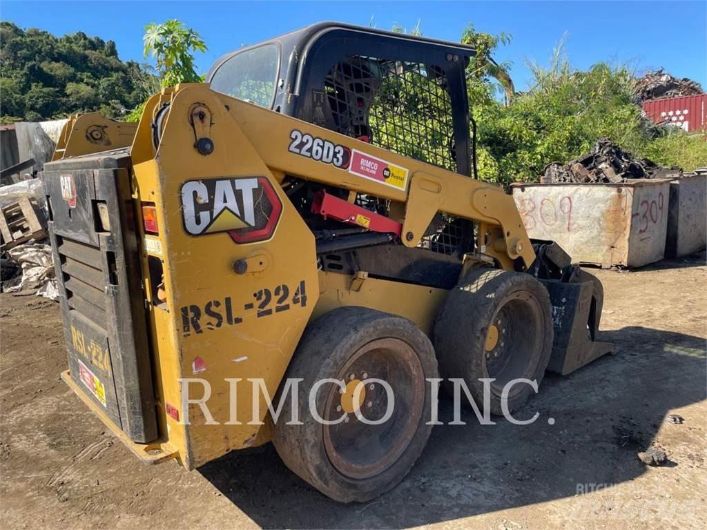 CAT 226D3 Carregadoras de direcção deslizante