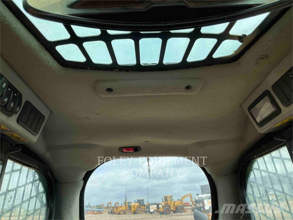 CAT 226D3STD1C Carregadoras de direcção deslizante