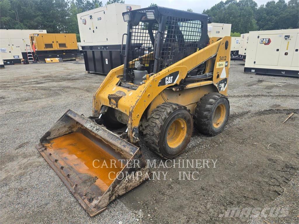 CAT 236 B SERIES 3 Carregadoras de direcção deslizante