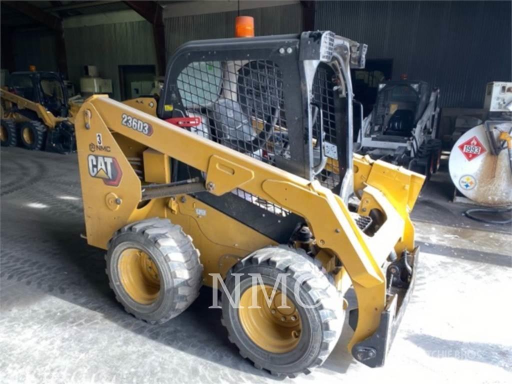 CAT 236D Carregadoras de direcção deslizante