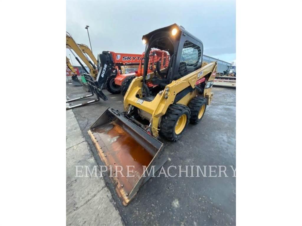 CAT 236D Carregadoras de direcção deslizante