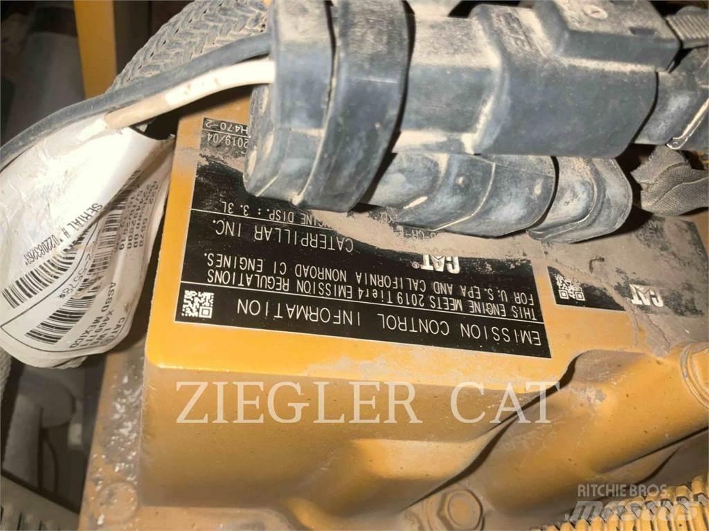 CAT 236D Carregadoras de direcção deslizante