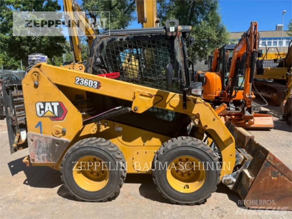 CAT 236D Carregadoras de direcção deslizante