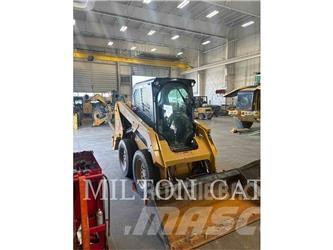 CAT 236D 3 Carregadoras de direcção deslizante