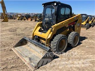 CAT 236D3 Carregadoras de direcção deslizante