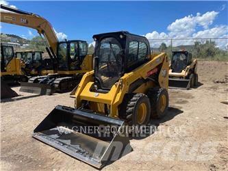 CAT 236D3 Carregadoras de direcção deslizante