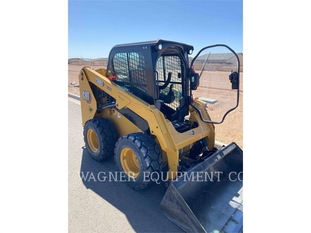 CAT 236D3 Carregadoras de direcção deslizante
