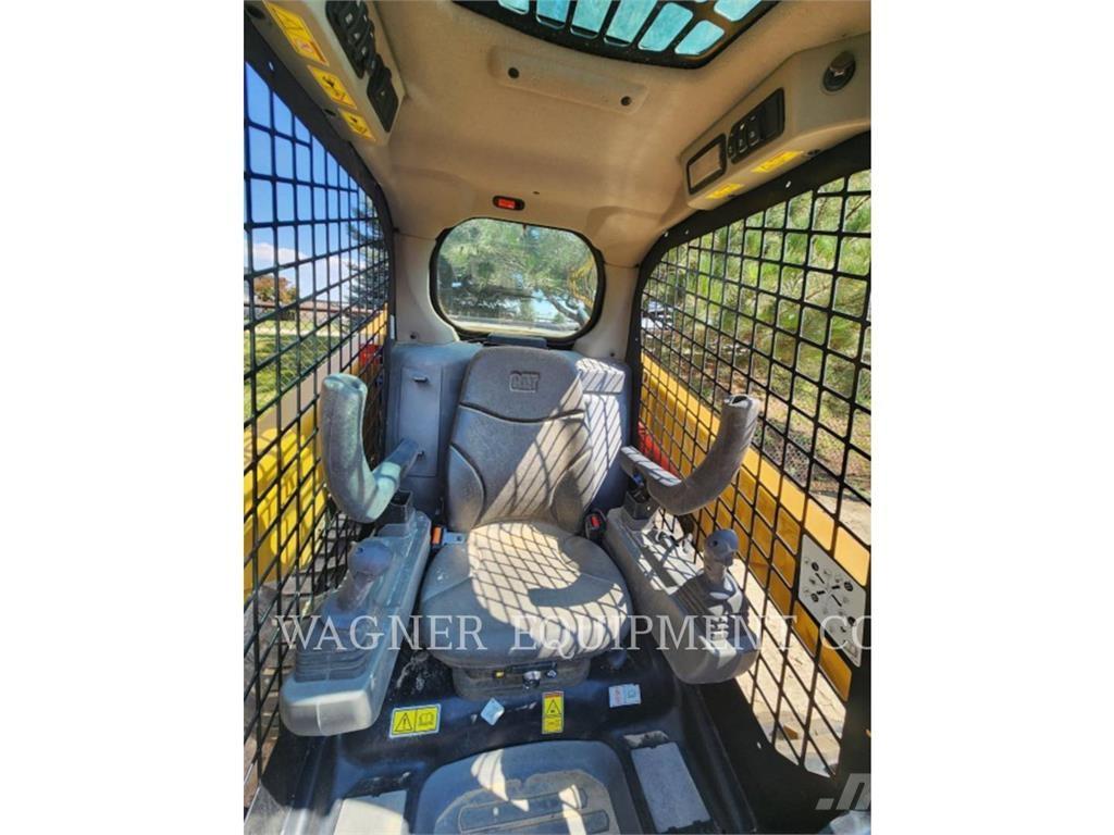 CAT 236D3 Carregadoras de direcção deslizante