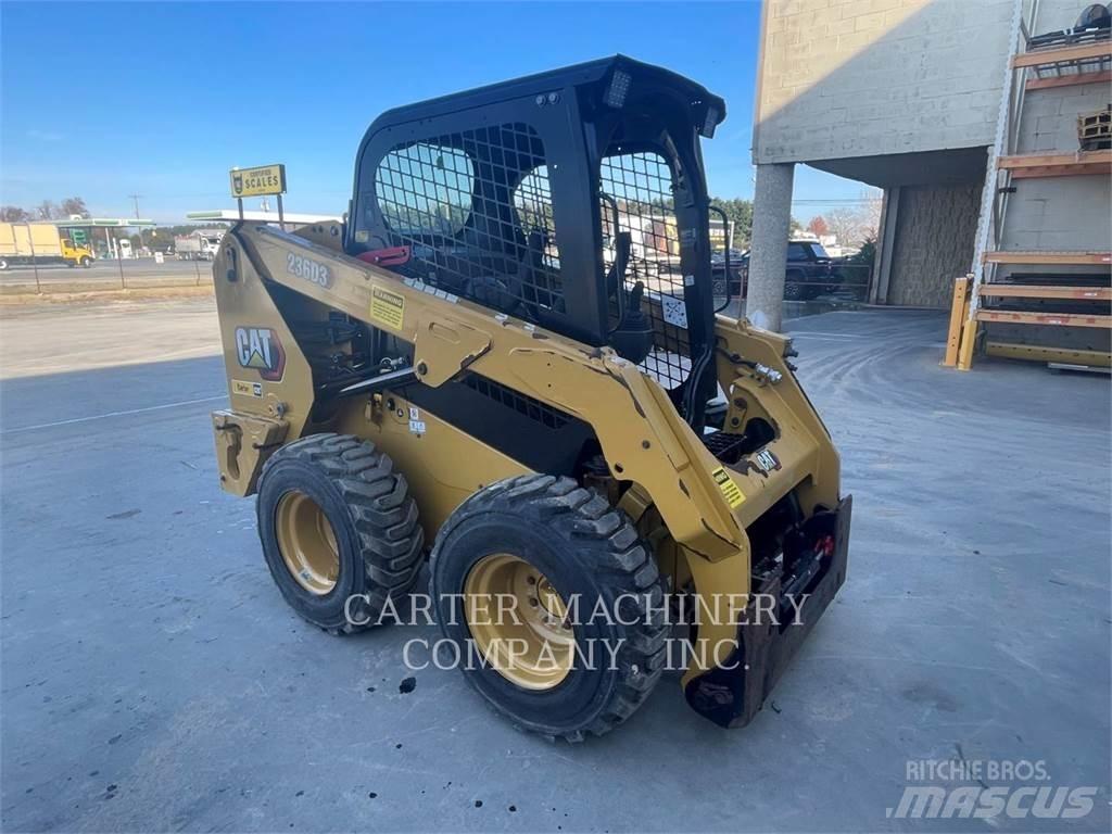 CAT 236D3 Carregadoras de direcção deslizante