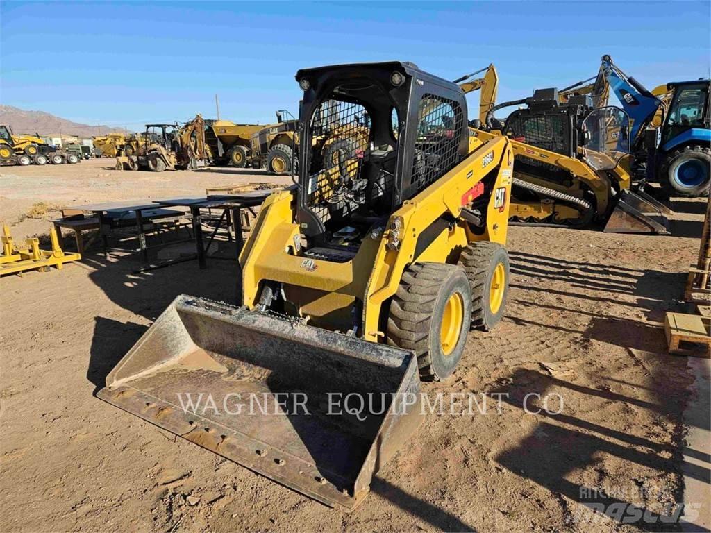 CAT 236D3 Carregadoras de direcção deslizante