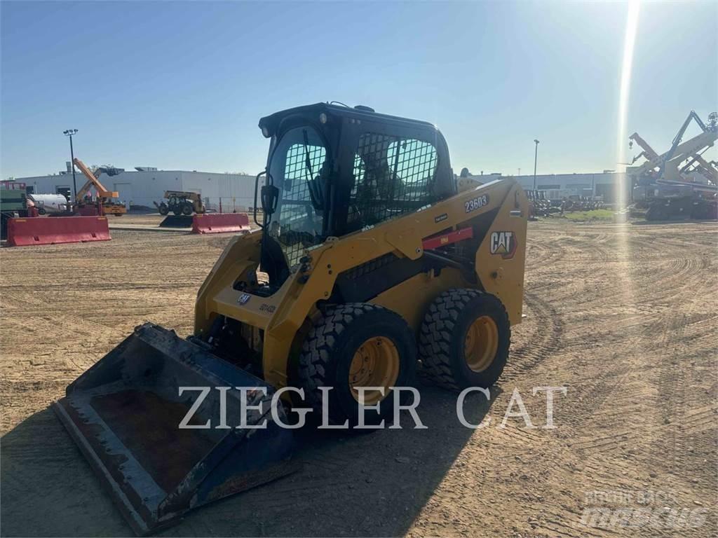 CAT 236D3 Carregadoras de direcção deslizante