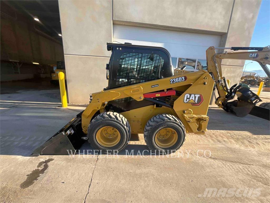 CAT 236D3 C3H2 Carregadoras de direcção deslizante