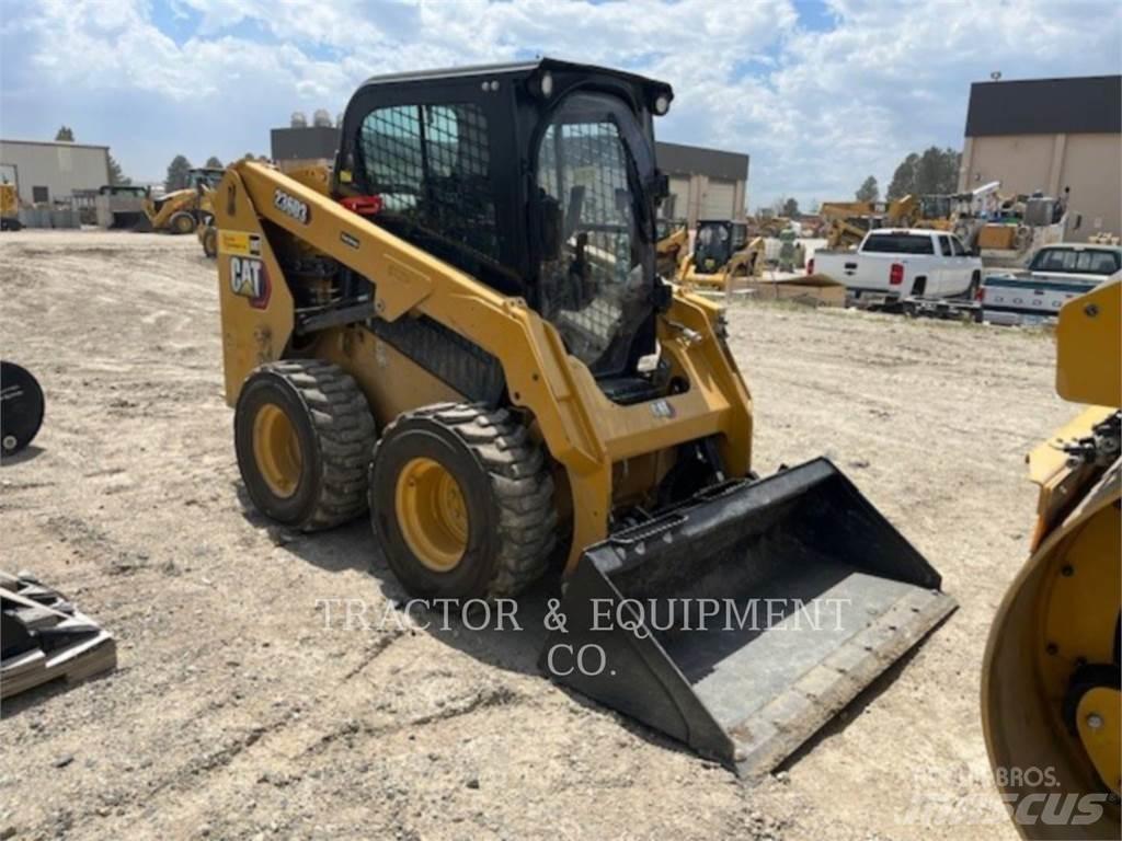 CAT 236D3 H2CB Carregadoras de direcção deslizante