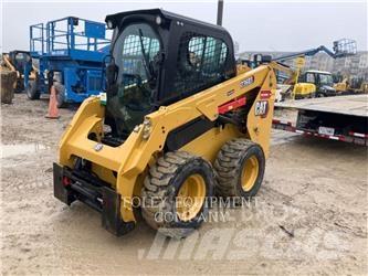 CAT 236D3STD2C Carregadoras de direcção deslizante