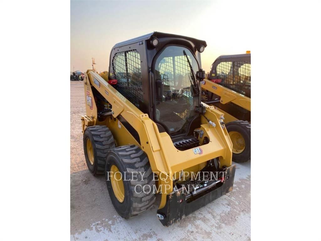 CAT 236D3STD2C Carregadoras de direcção deslizante