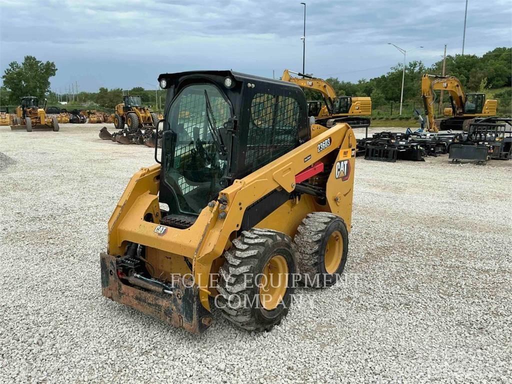 CAT 236D3STD2C Carregadoras de direcção deslizante