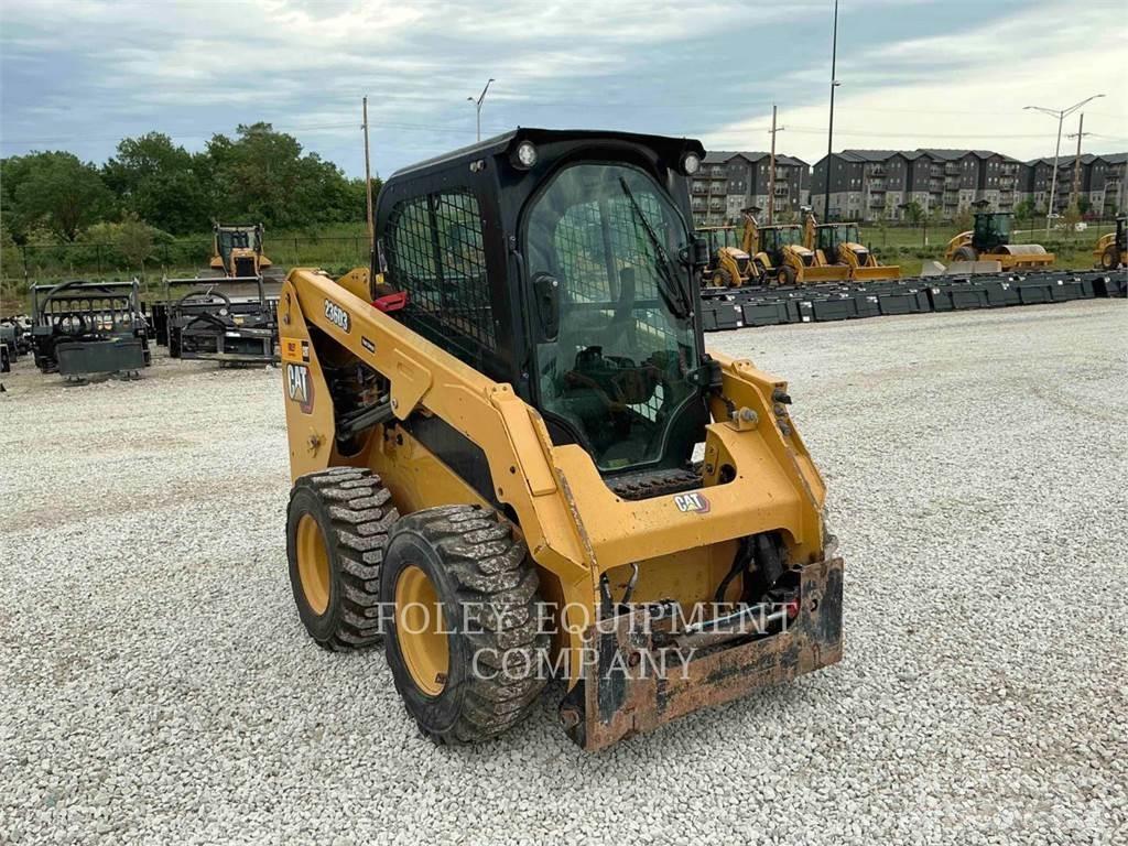 CAT 236D3STD2C Carregadoras de direcção deslizante