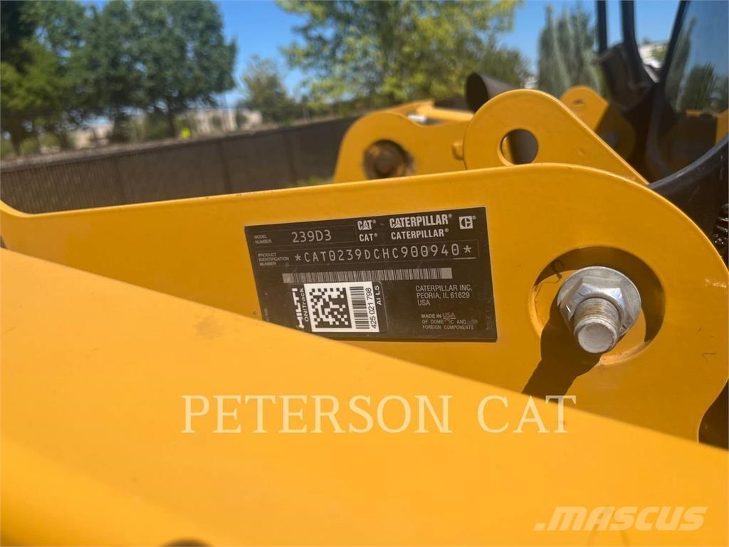 CAT 239D3 Carregadoras de direcção deslizante