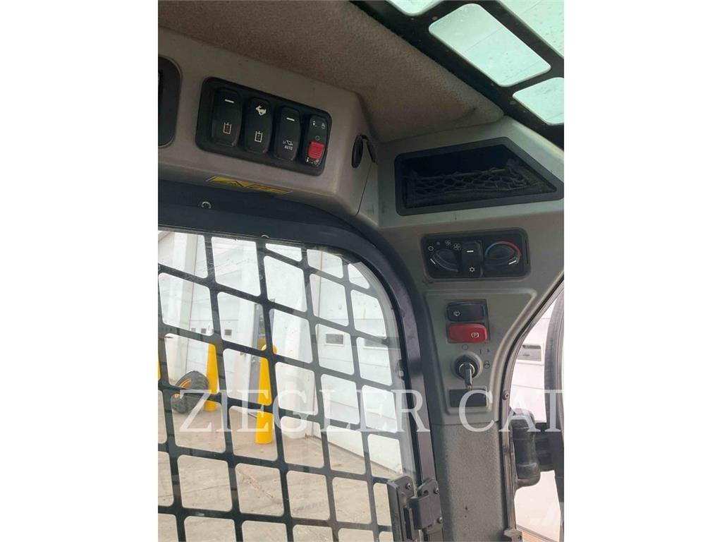 CAT 239D3 Pás Carregadoras de rastos