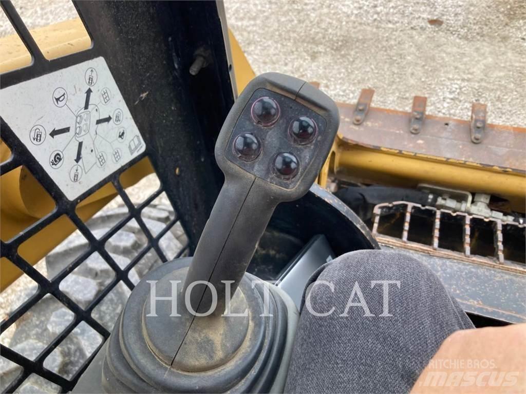 CAT 242D Carregadoras de direcção deslizante