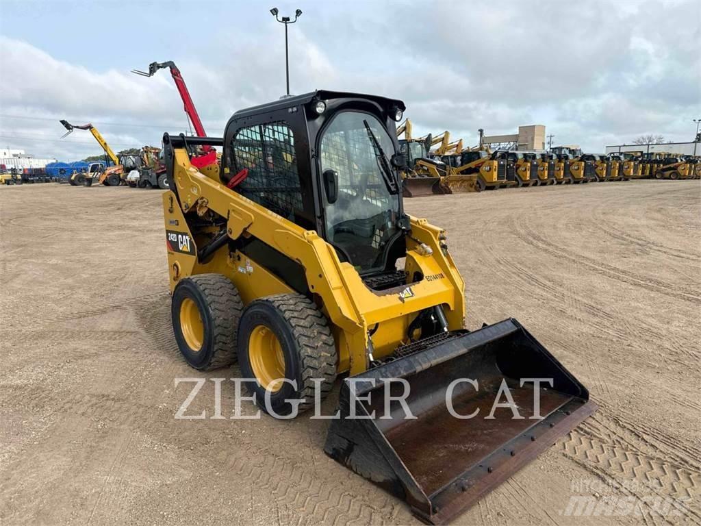 CAT 242D Carregadoras de direcção deslizante