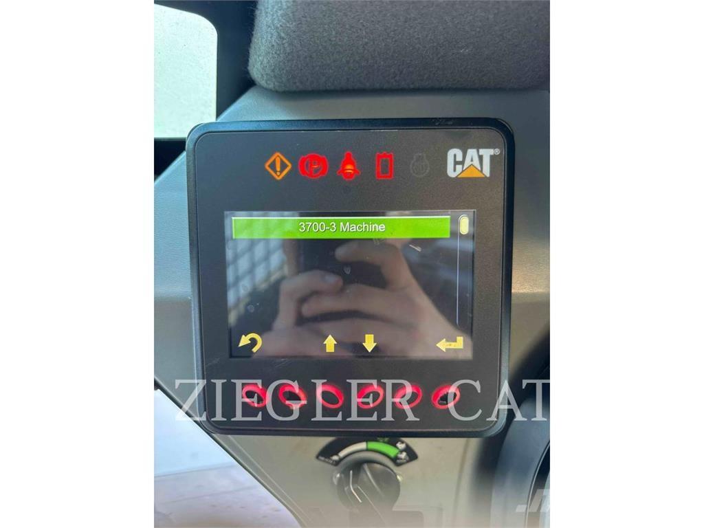 CAT 242D3 Carregadoras de direcção deslizante