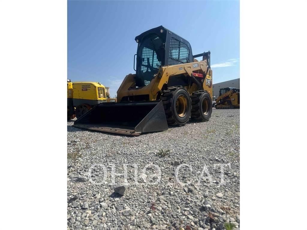 CAT 242D3 C3H2 Carregadoras de direcção deslizante