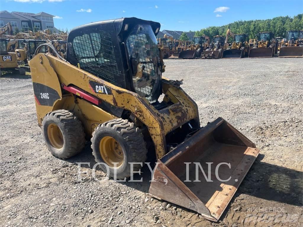 CAT 246C Carregadoras de direcção deslizante