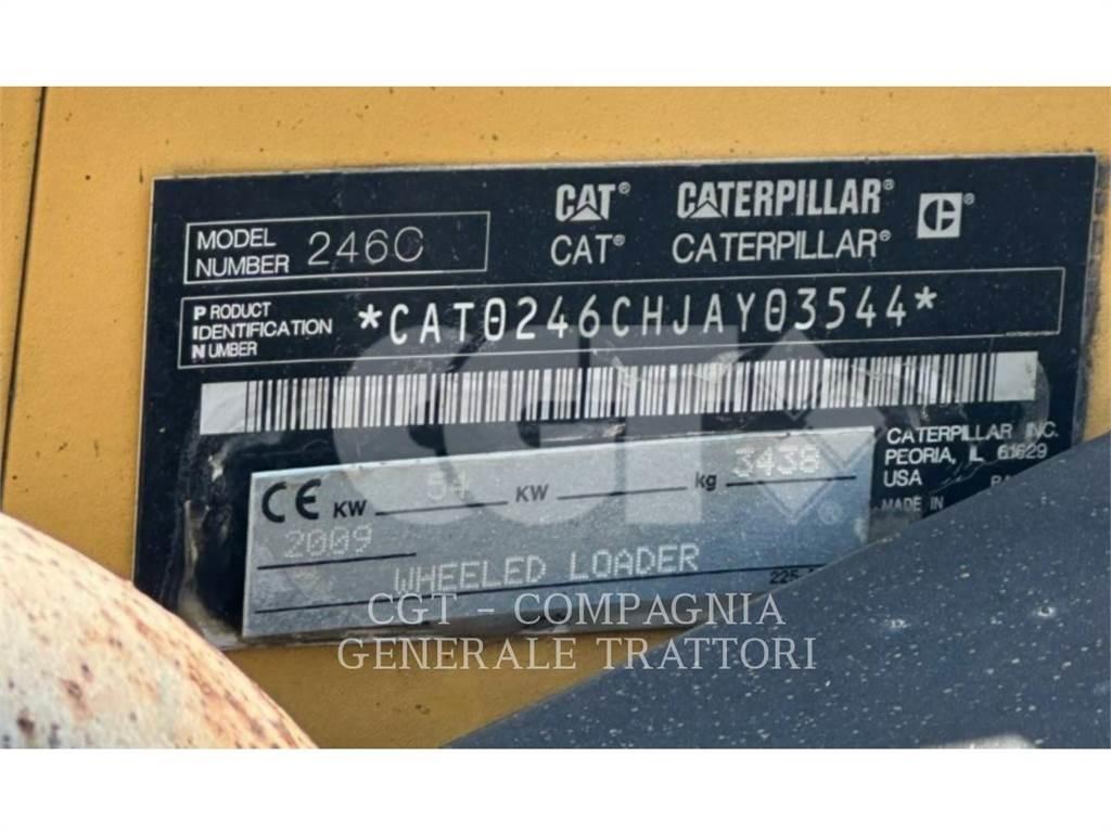 CAT 246C ZDC Carregadoras de direcção deslizante