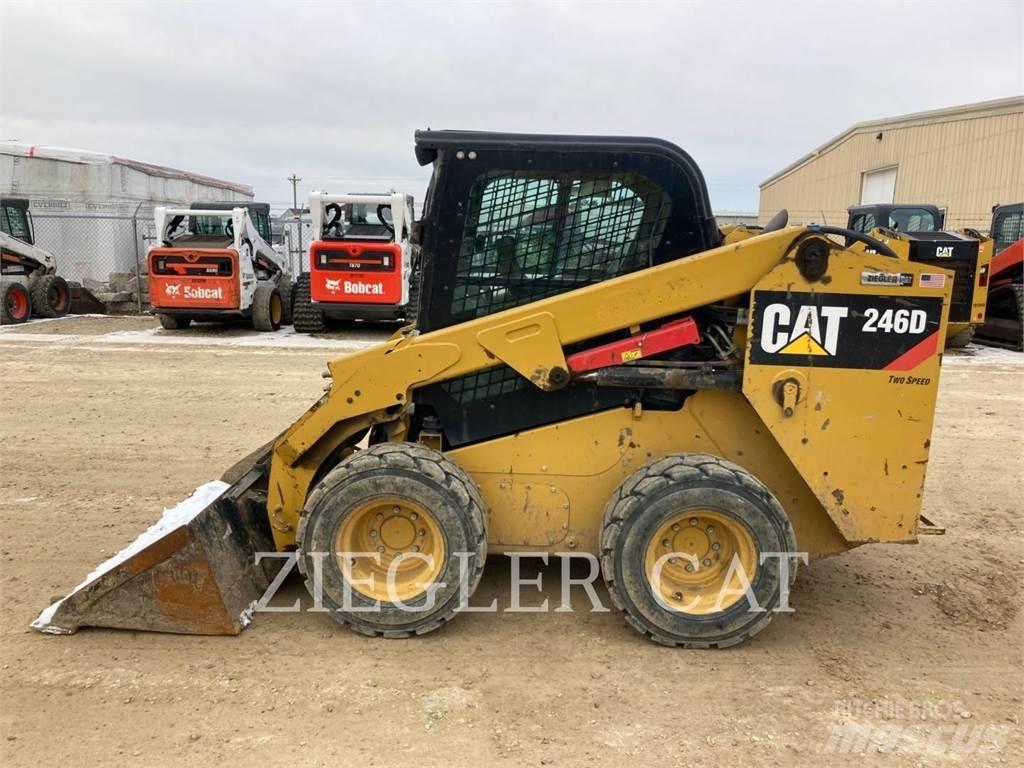 CAT 246D Carregadoras de direcção deslizante