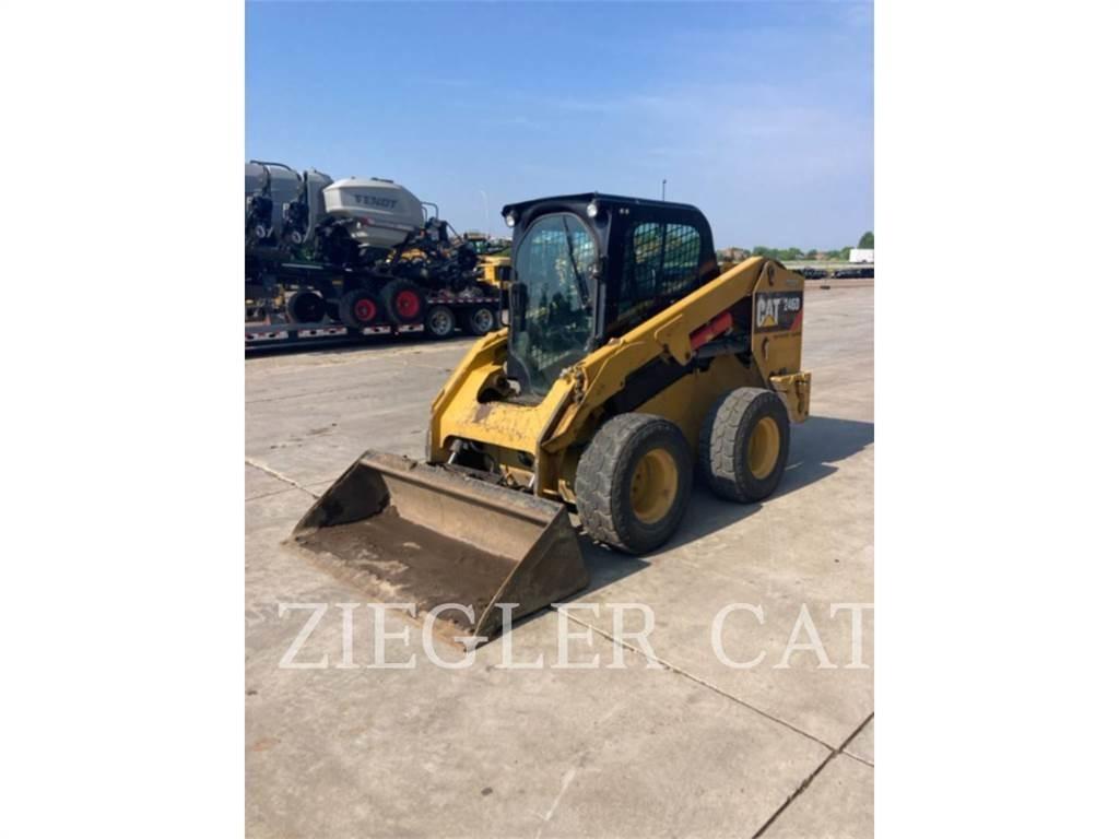 CAT 246D Carregadoras de direcção deslizante